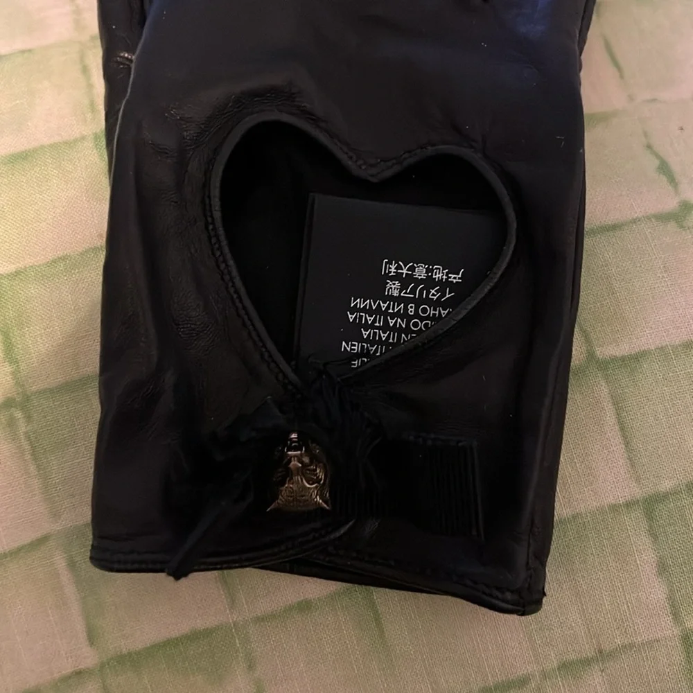 Gucci Leather Glove - Only Right Hand